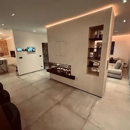 Magnifique De Luxe !