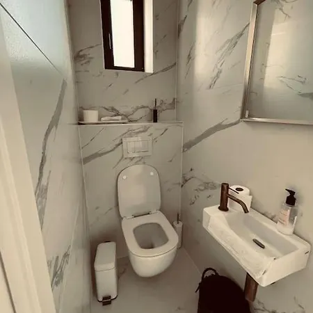 Magnifique De Luxe !