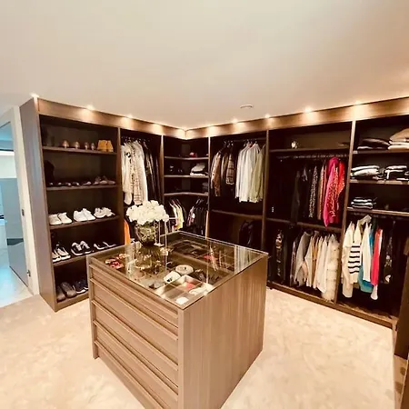 Magnifique De Luxe ! *